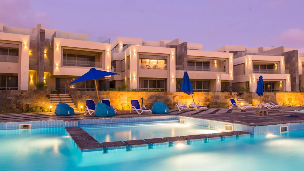 قرية لافيستا كاسكادا الساحل الشمالي
