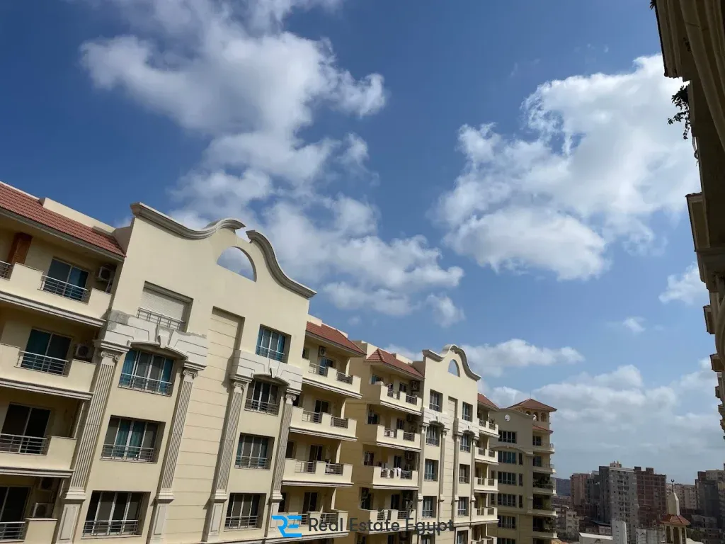 كمبوند انطونيادس الاسكندرية
