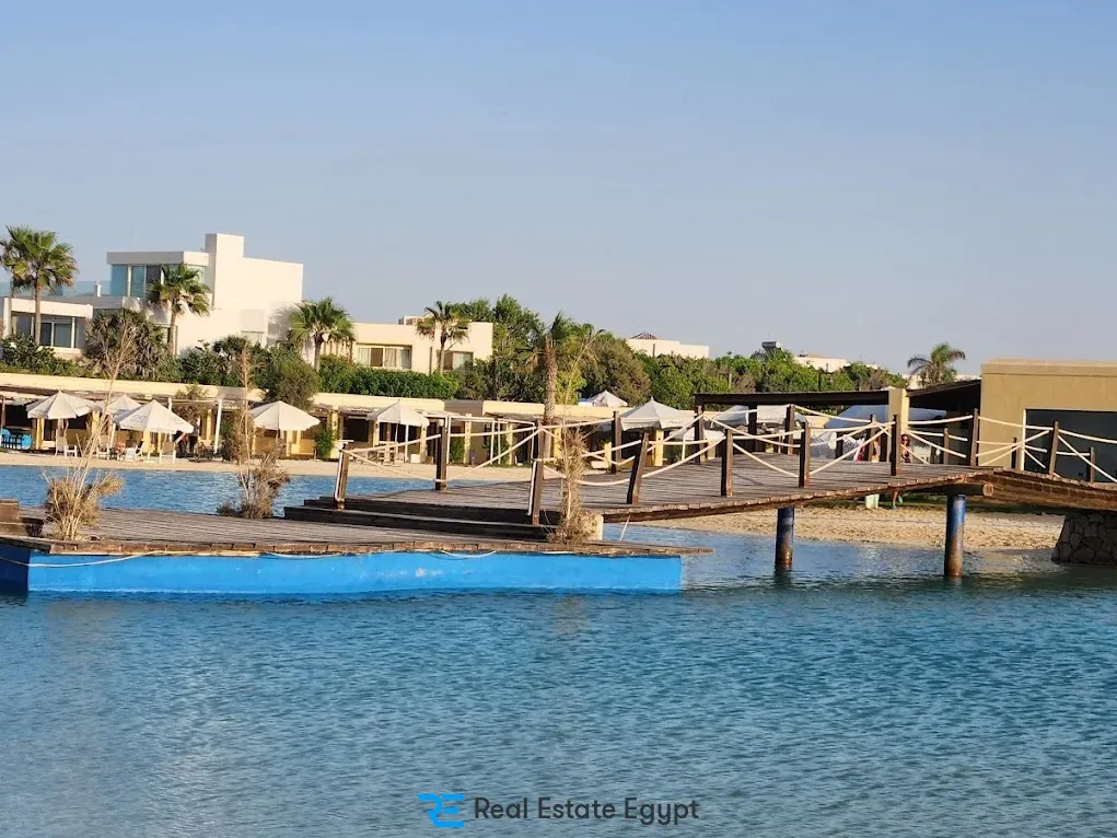 قرية هاسيندا ريد الساحل الشمالي بالم هيلز للتطوير العقاري