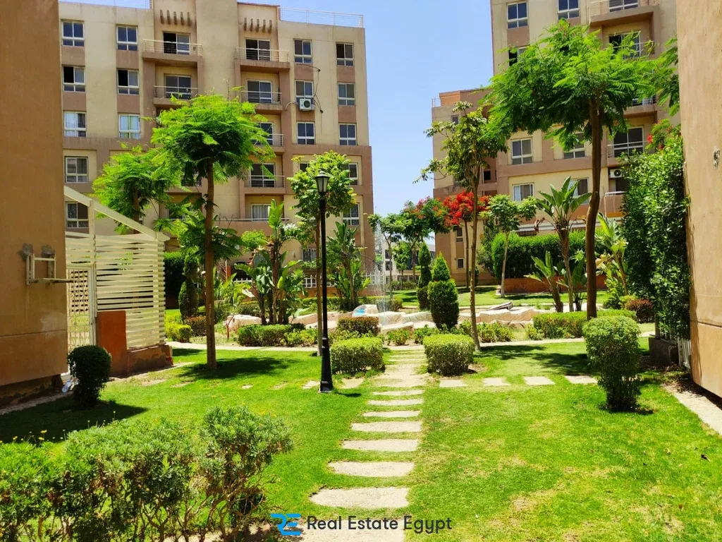 Degla Gardens 6 October Compound Memaar Al Morshedy