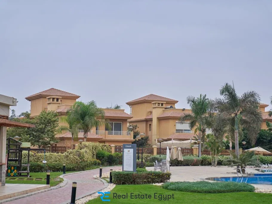 Jeera New Zayed Compound Iwan Developments