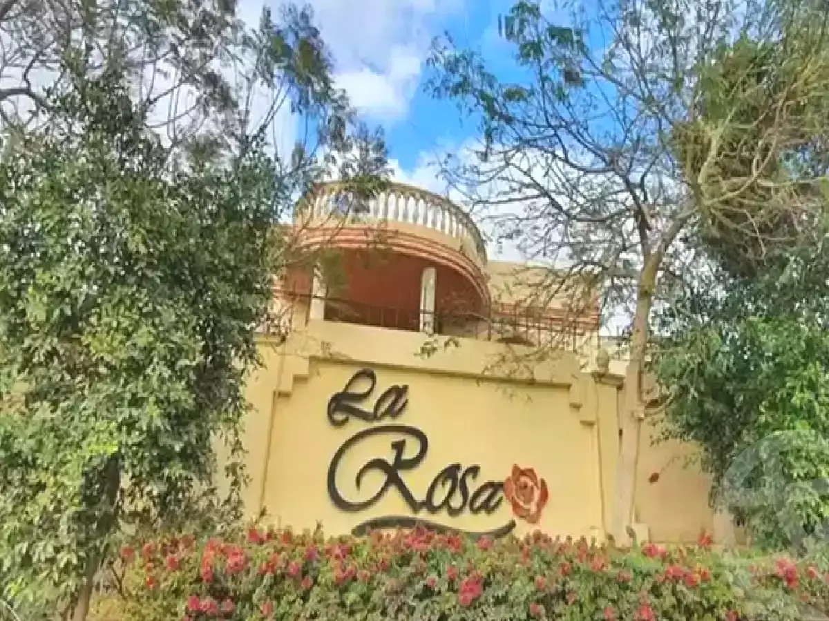 La Rose New Cairo Compound