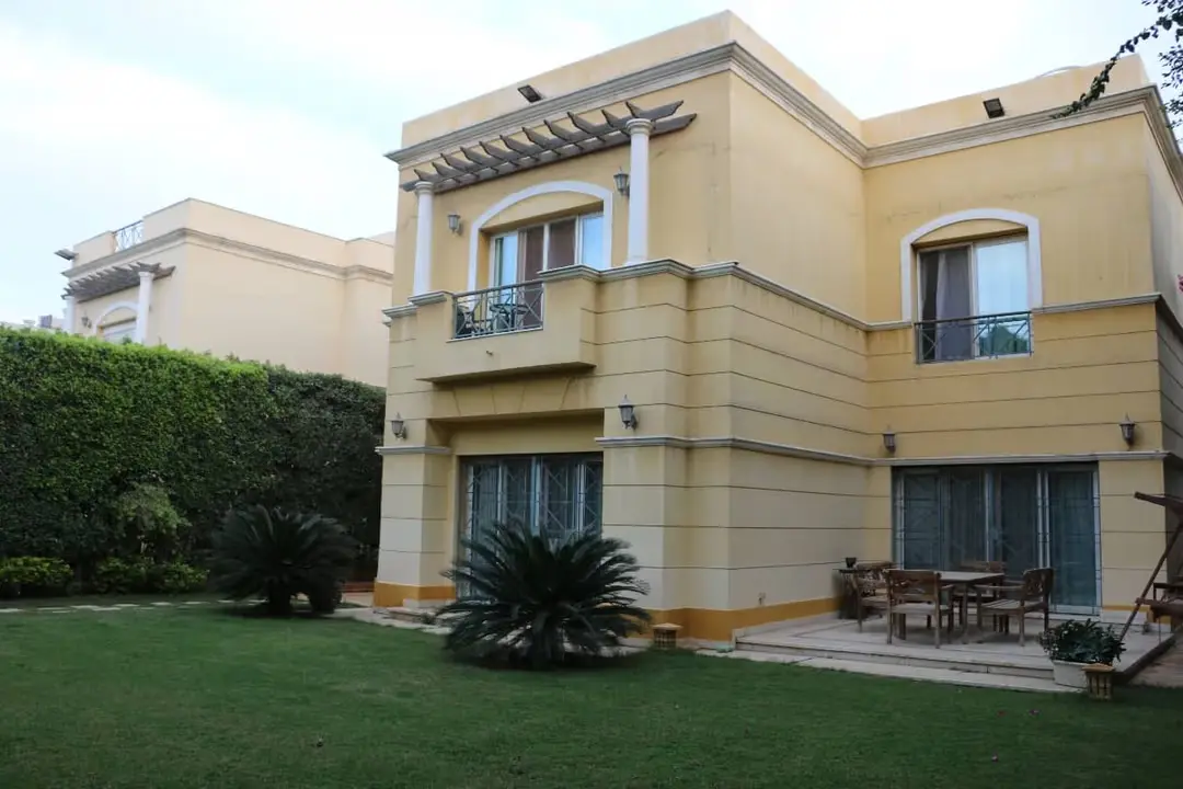Belle Ville 6 October Compound