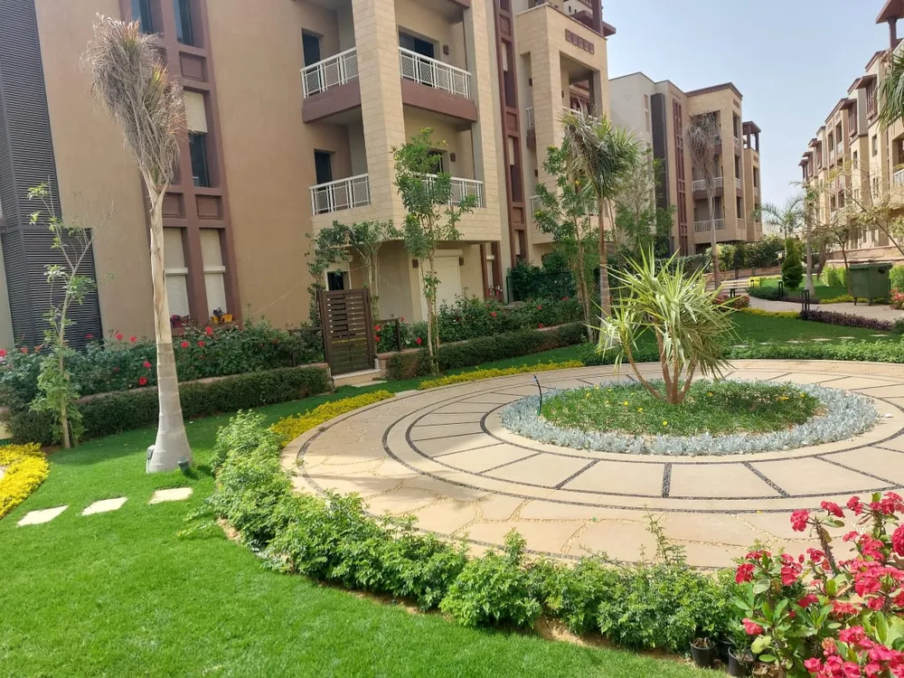 Green 5 October Compound Mabany Edris Development