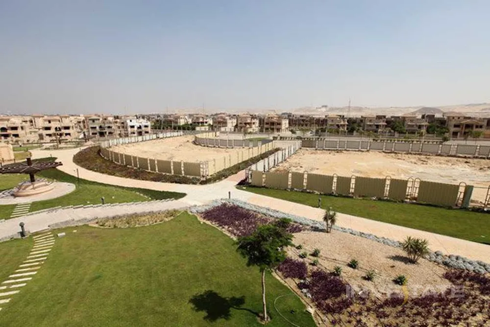 Own part of the city and get royal city Sheikh Zayed villas for sale!