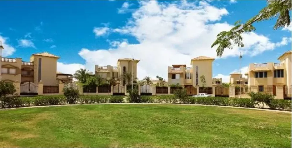 Own part of the city and get royal city Sheikh Zayed villas for sale!
