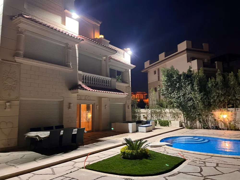 Own part of the city and get royal city Sheikh Zayed villas for sale!