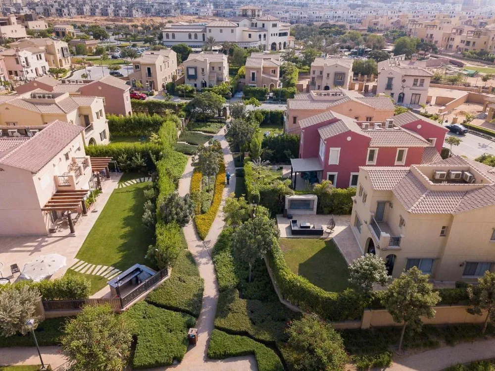 كمبوند ميفيدا التجمع الخامس إعمار مصر للتنمية العقارية