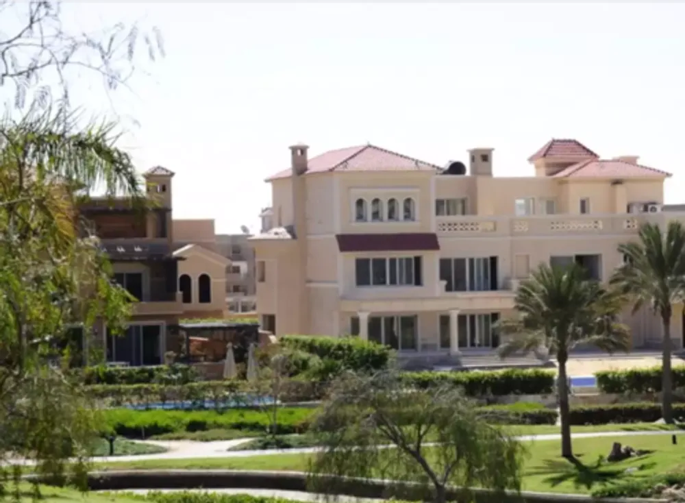 كمبوند ارابيلا التجمع الخامس أزميل العقارية - Arabella New Cairo