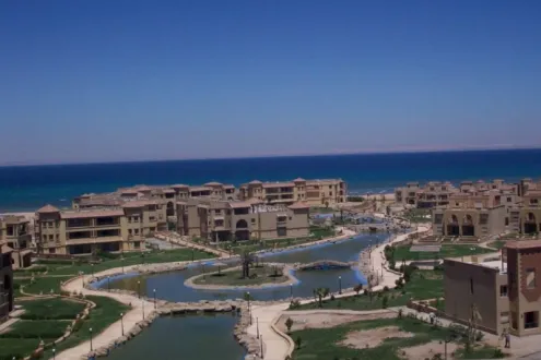 قرية لالونا بيتش العين السخنة نسكت ديل للتطوير العقاري - La Luna Beach Ain Sokhna Village