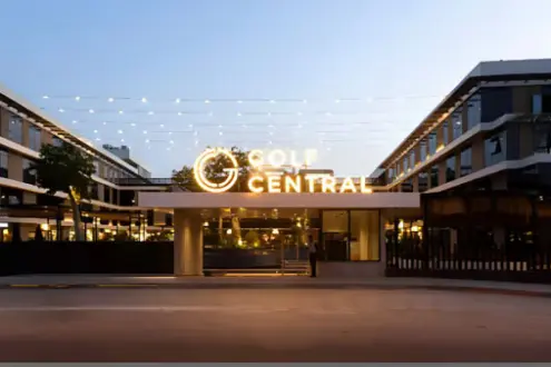 Golf Central Mall 6 October