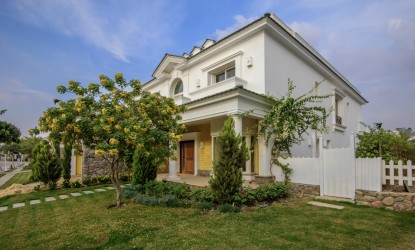 Buy 380m² Townhouse In Mountain View 2 Fifth Settlement