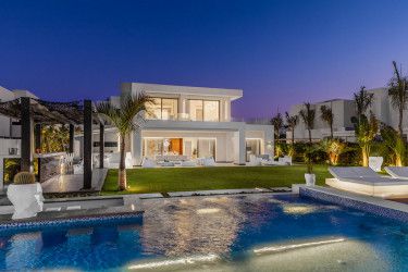 فيلا بمساحة 650 متراً في هاسيندا وايت