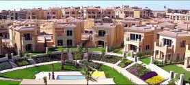 Unit in Stone Park New Cairo with 200m