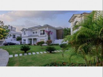 Villas for Sale in Mountain View 3 with Space of ​​425 Meters