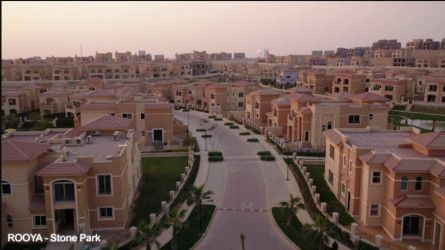 villa for sale in Stone Park