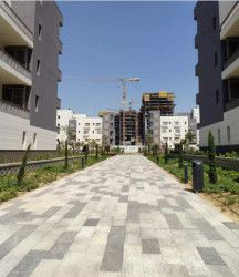 Penthouse for sale in Aeon Compound