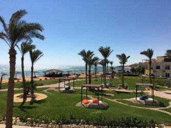 شاليه في منتجع لاجونا باي السخنة